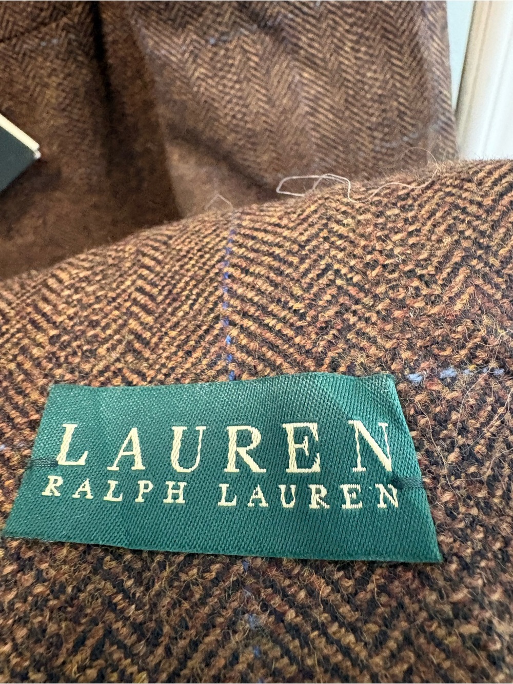 Lauren Ralph Lauren Brown Herringbone Wool Blazer - Picture 4 of 9